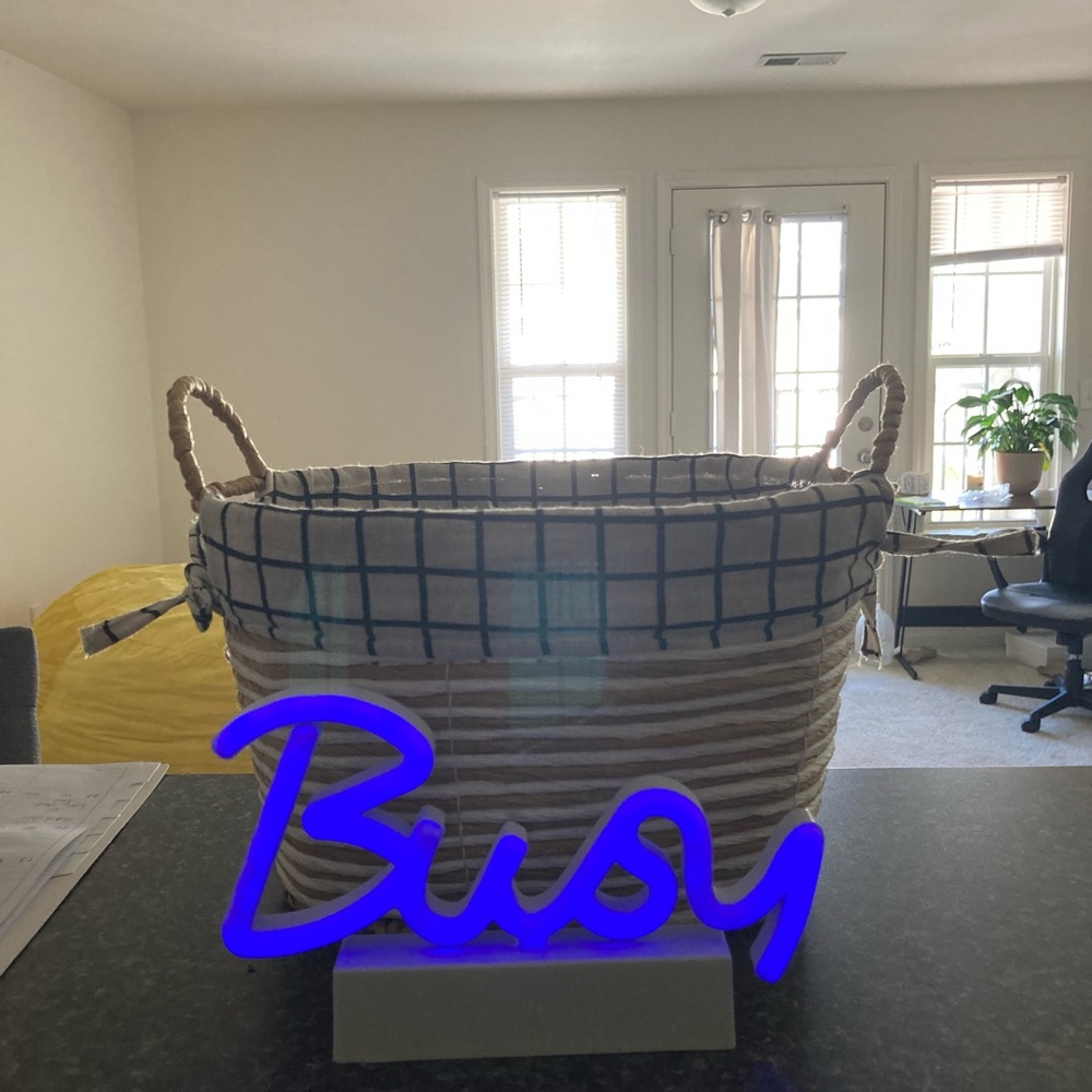 “ BUSY” LED WORKSPACE DECOR - Picture 5 of 10